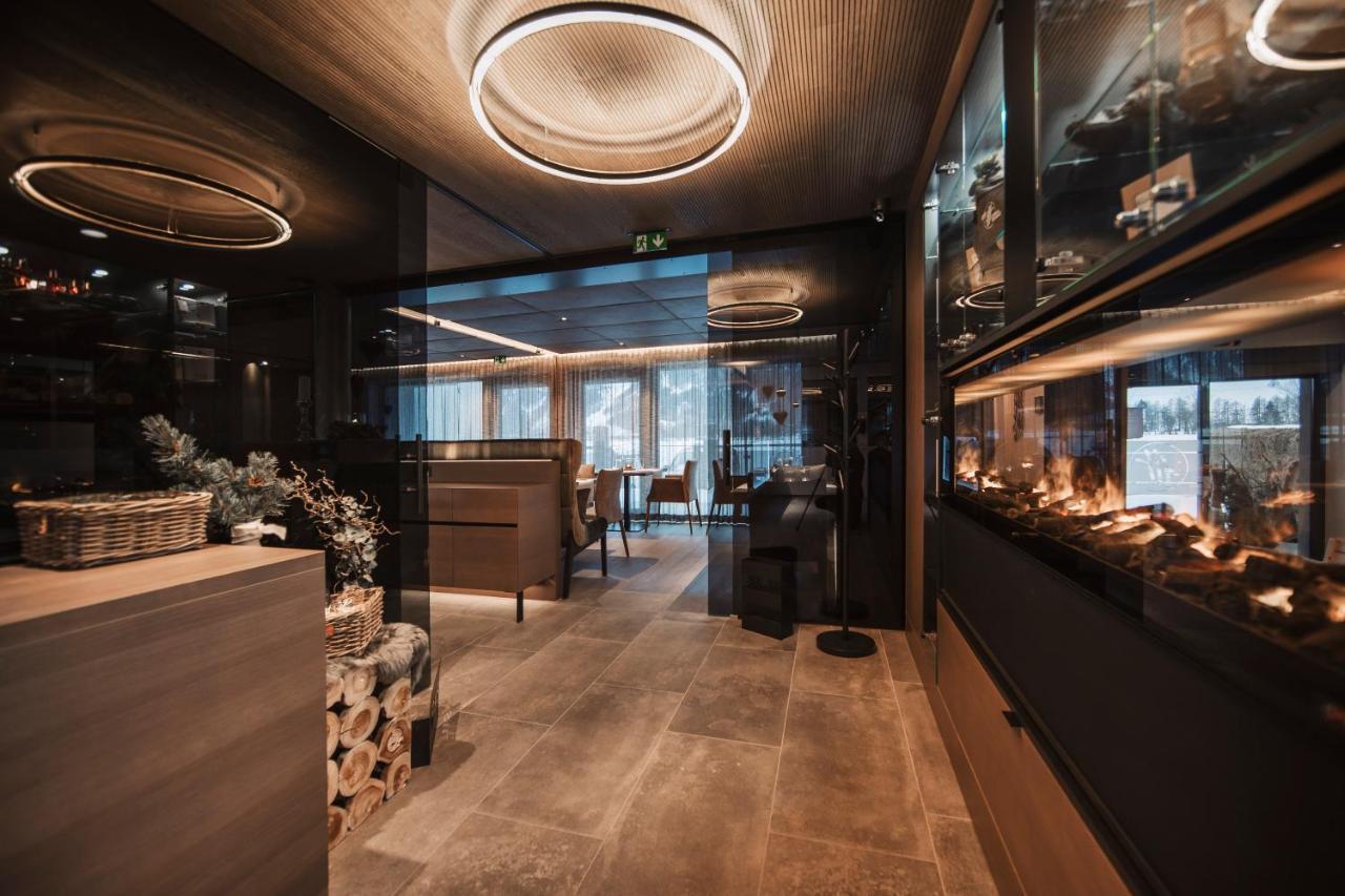 Vier Studios & Restaurant Längenfeld Buitenkant foto