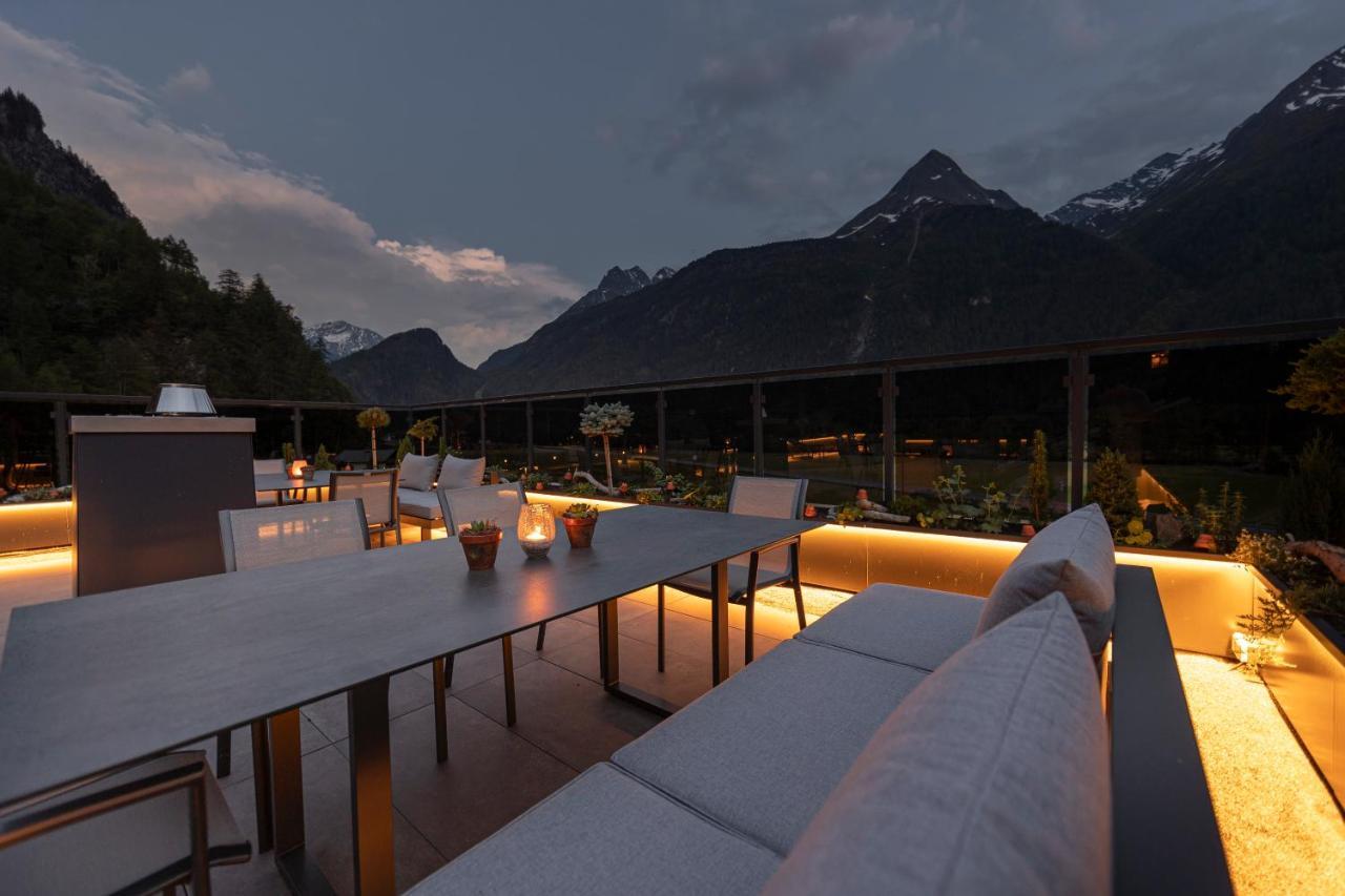 Vier Studios & Restaurant Längenfeld Buitenkant foto