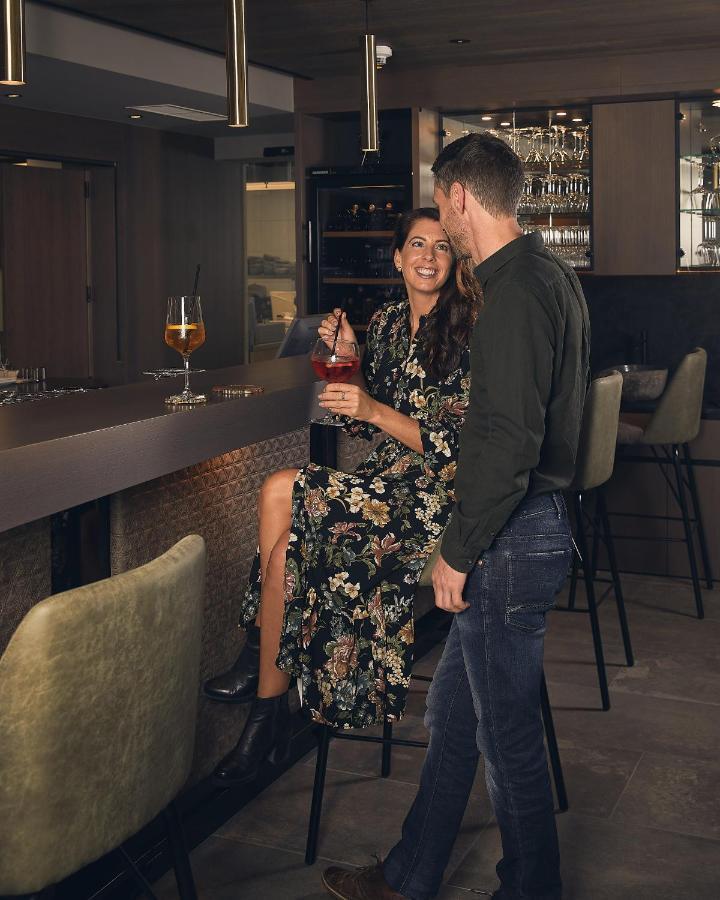 Vier Studios & Restaurant Längenfeld Buitenkant foto